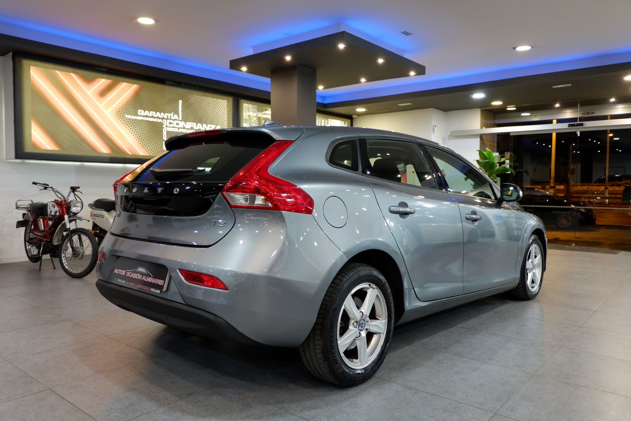 Volvo V40 2.0 T2 Kinetic - Foto 5