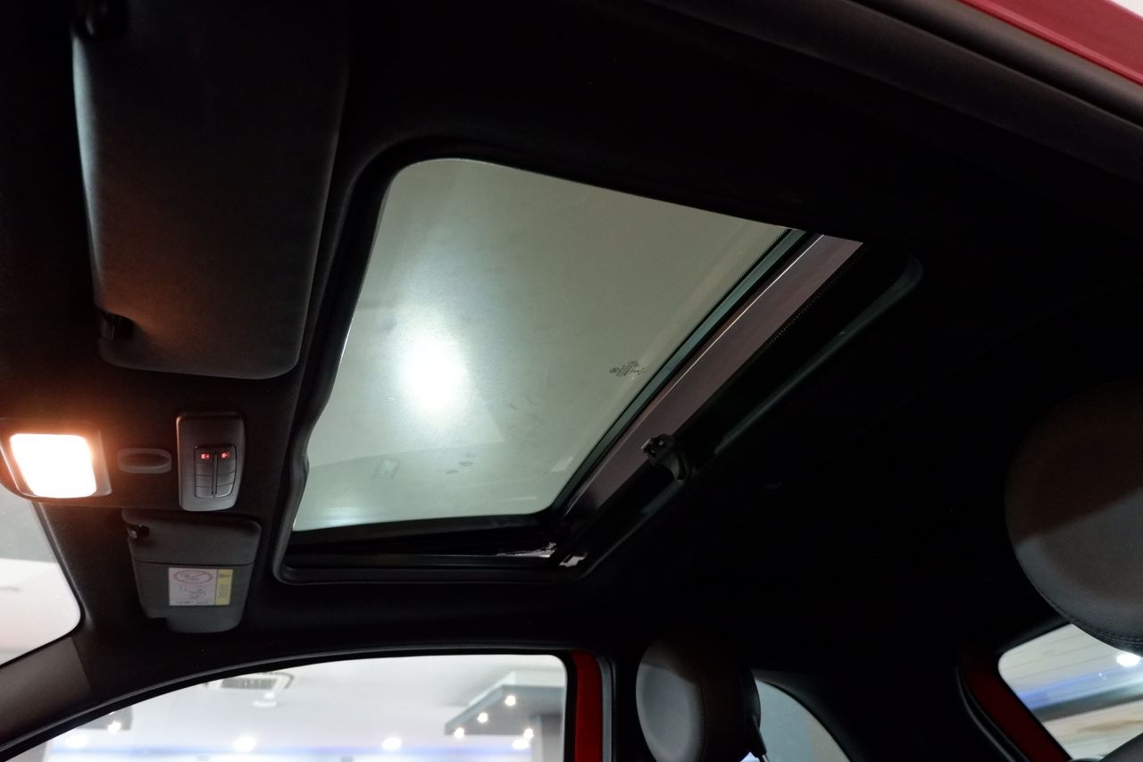 Fiat 500 Sport 1.0 Hybrid 51 kW (70 CV) - Foto 13