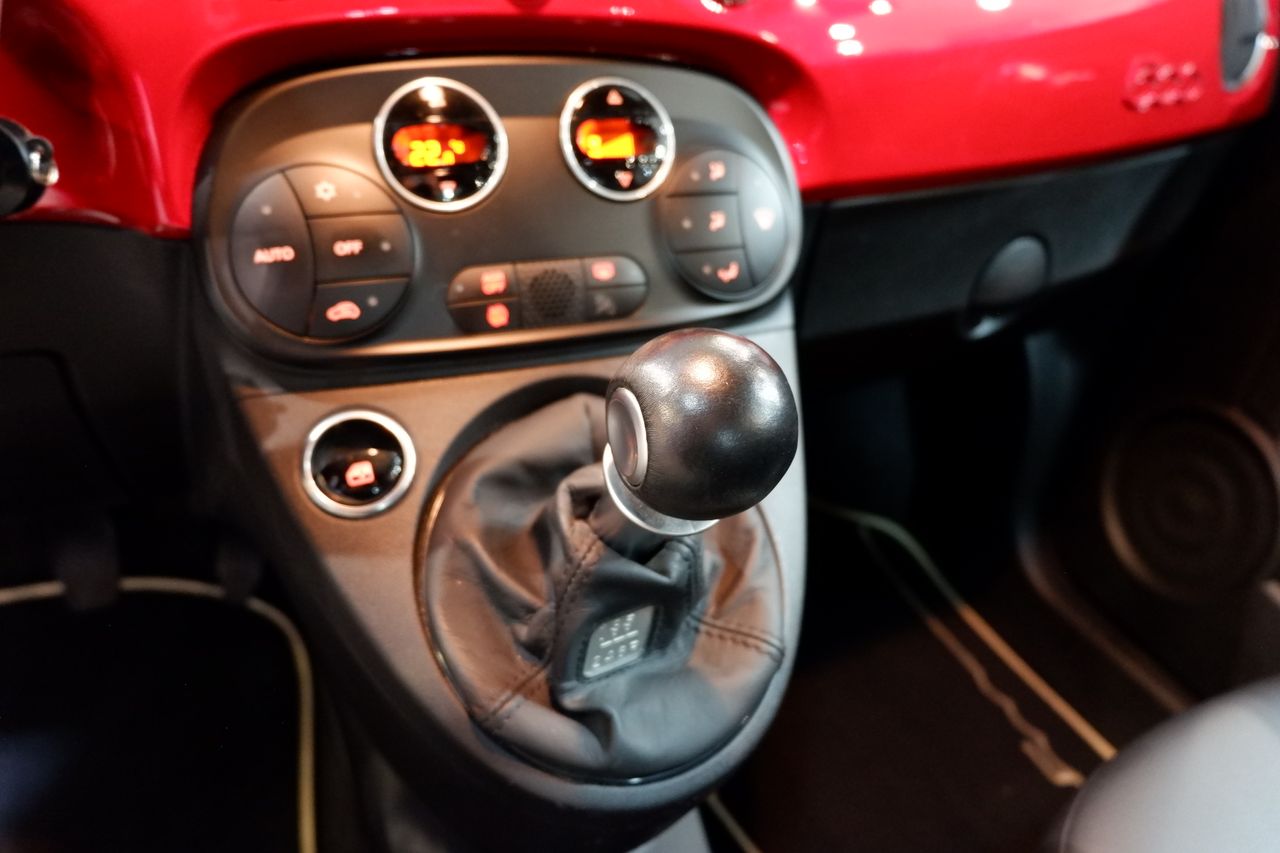 Fiat 500 Sport 1.0 Hybrid 51 kW (70 CV) - Foto 14