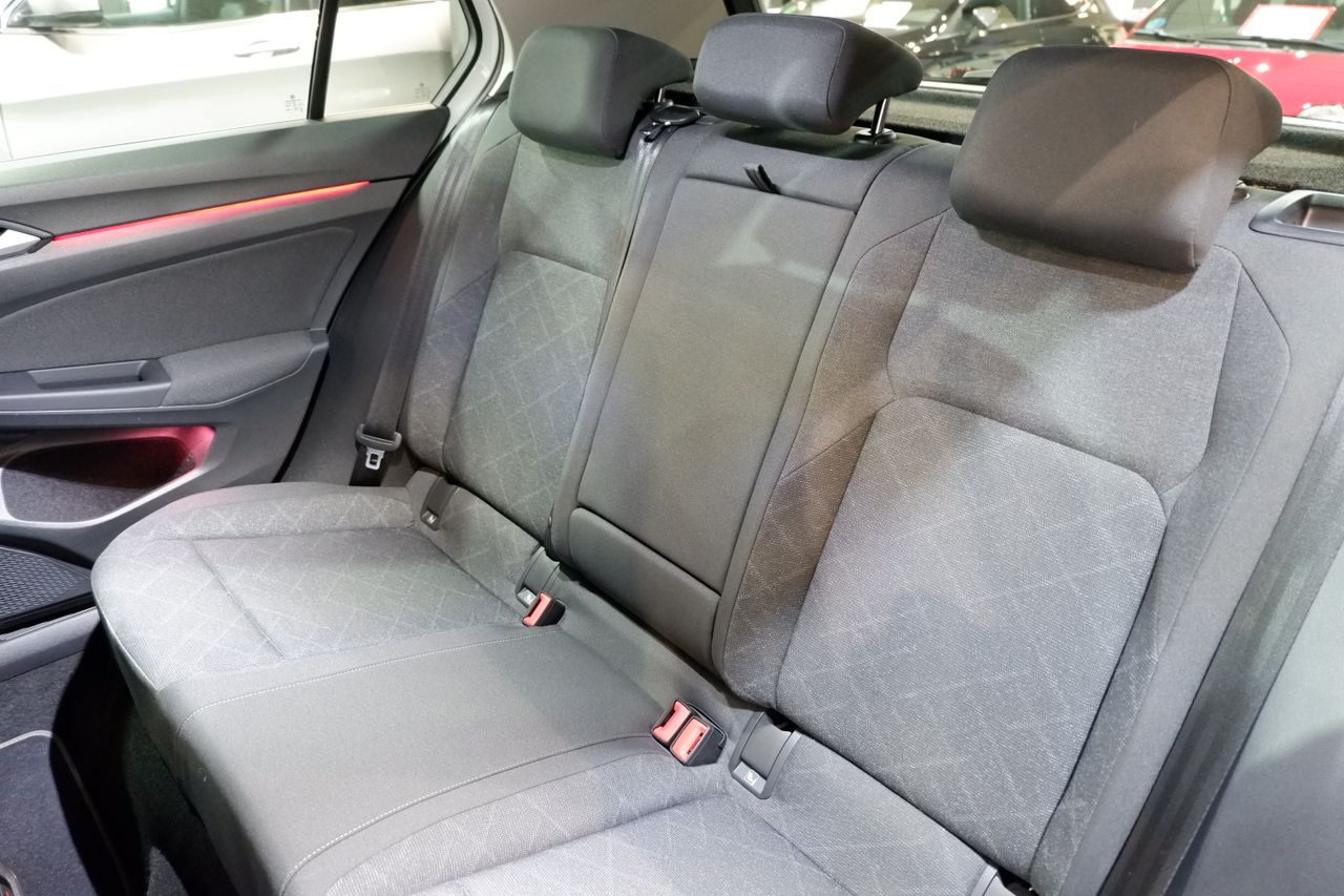 Volkswagen Golf Life 1.5 TSI 96 kW (130 CV) - Foto 9