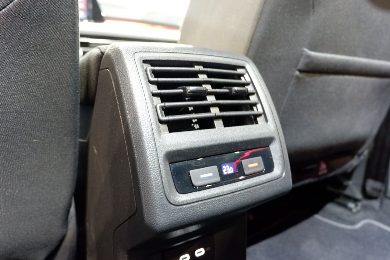 Volkswagen Golf Life 1.5 TSI 96 kW (130 CV) - Foto 10