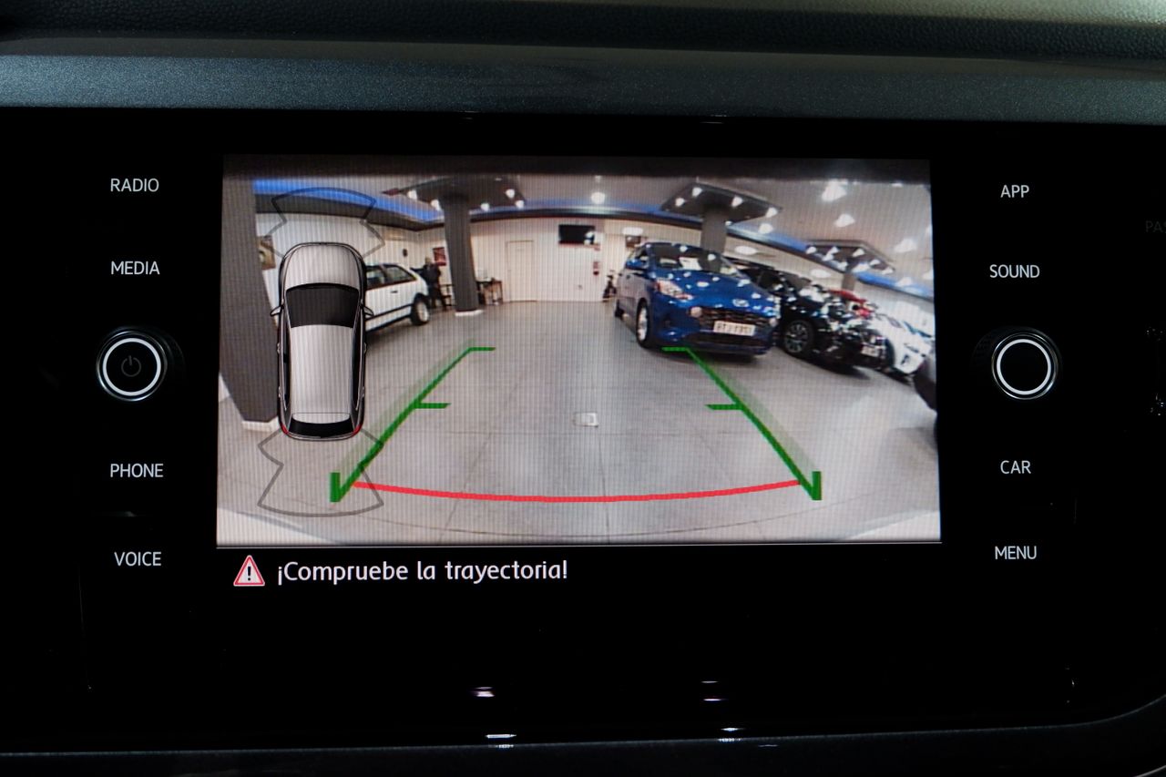 Volkswagen Polo Sport 1.0 TSI 85 kW (115 CV) DSG 7 vel. - Foto 19