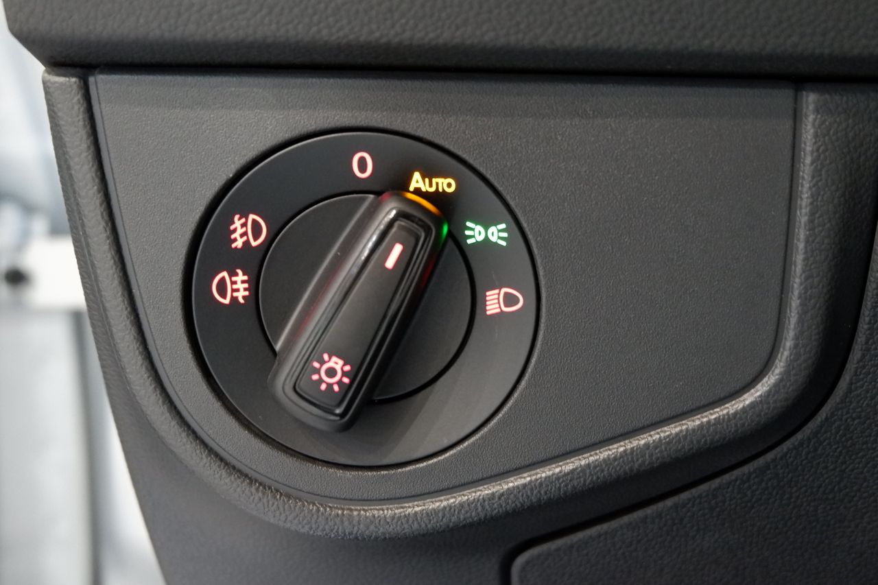 Volkswagen Polo Sport 1.0 TSI 85 kW (115 CV) DSG 7 vel. - Foto 21