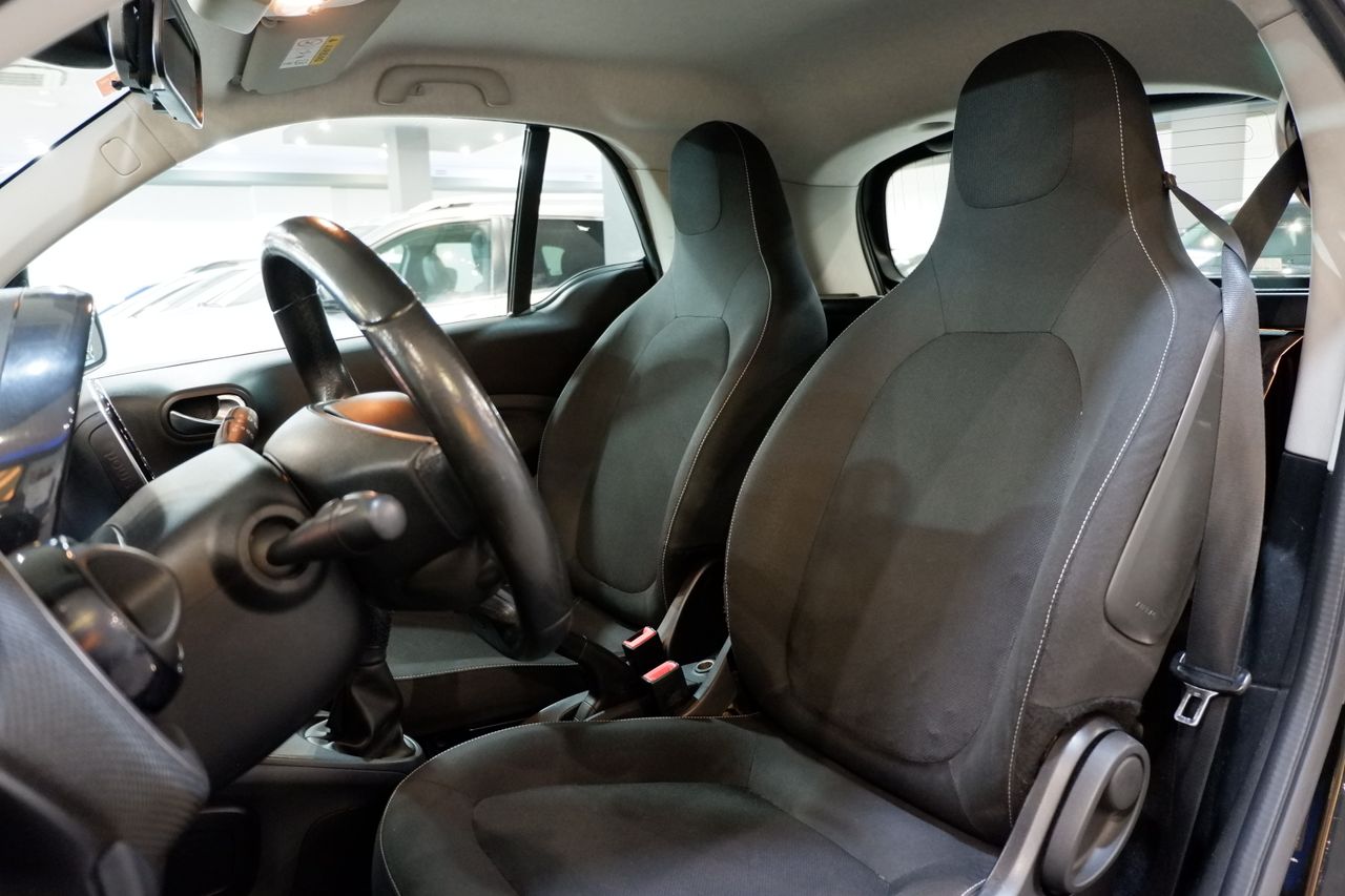 Smart Fortwo fortwo 52 kW (71 CV) - Foto 8