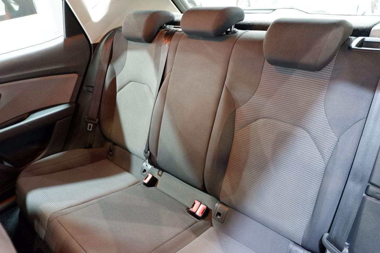 Seat Leon 1.2 TSI 110CV Style - Foto 8