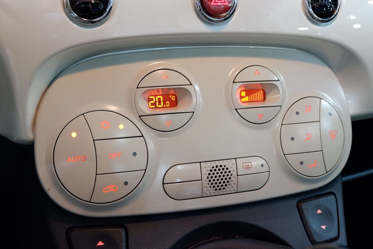 Fiat 500 Lounge 1.3 Multijet 16V 75 CV - Foto 9