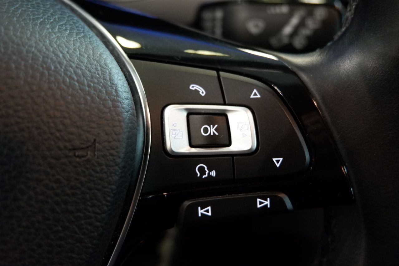 Volkswagen Golf Sportsvan Edition 1.2 TSI110CV - Foto 23