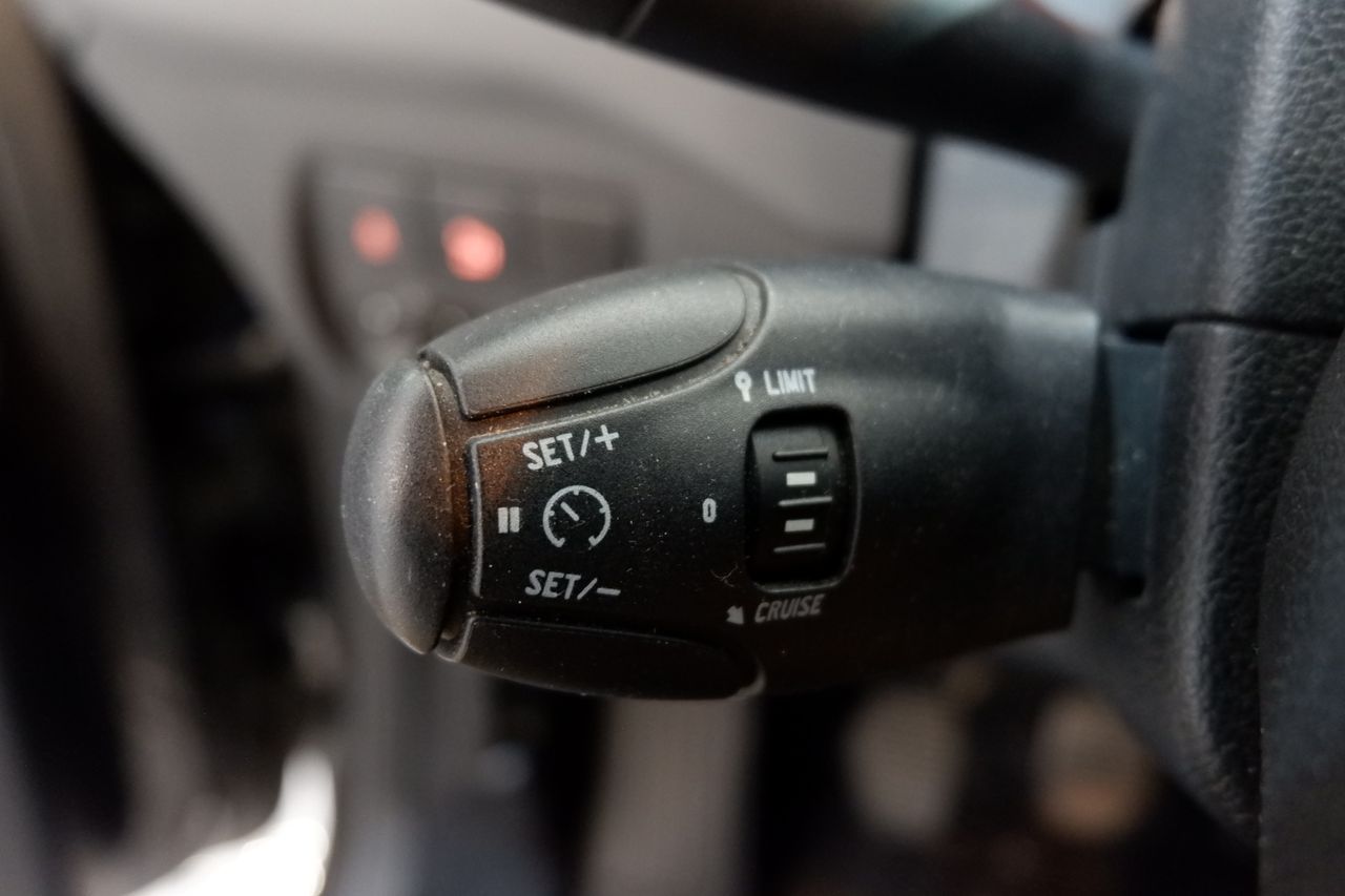 Peugeot Partner Tepee Style 1.6 BlueHDi 100 - Foto 19