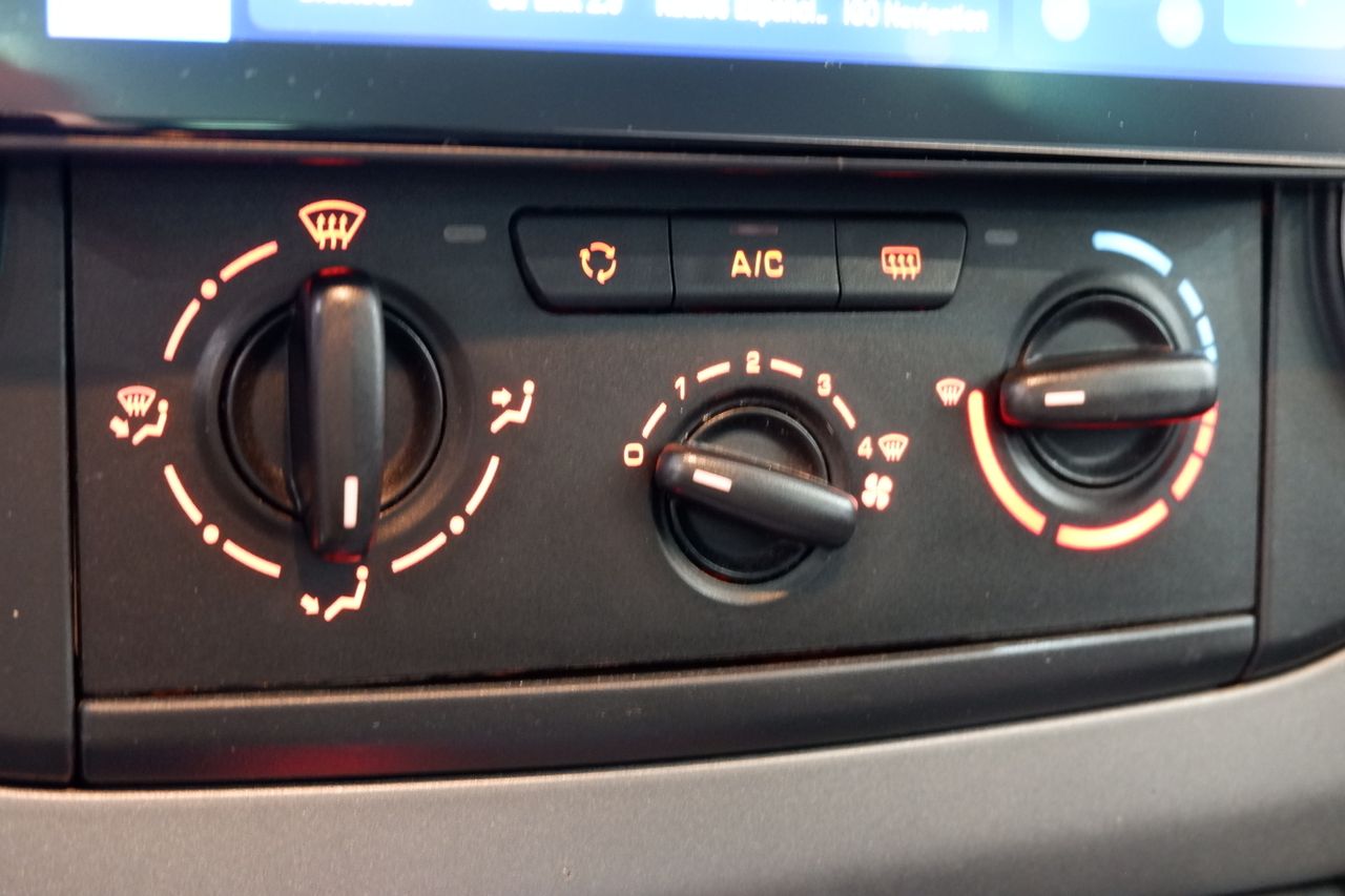 Peugeot Partner Tepee Style 1.6 BlueHDi 100 - Foto 13