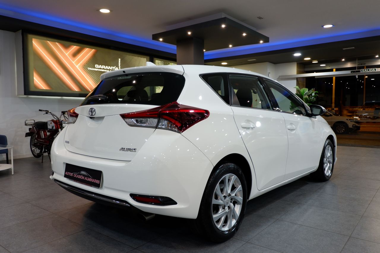 Toyota Auris 120T Active - Foto 5