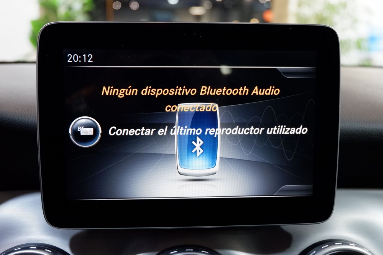 Mercedes Clase GLA 200d AMG Line - Foto 19