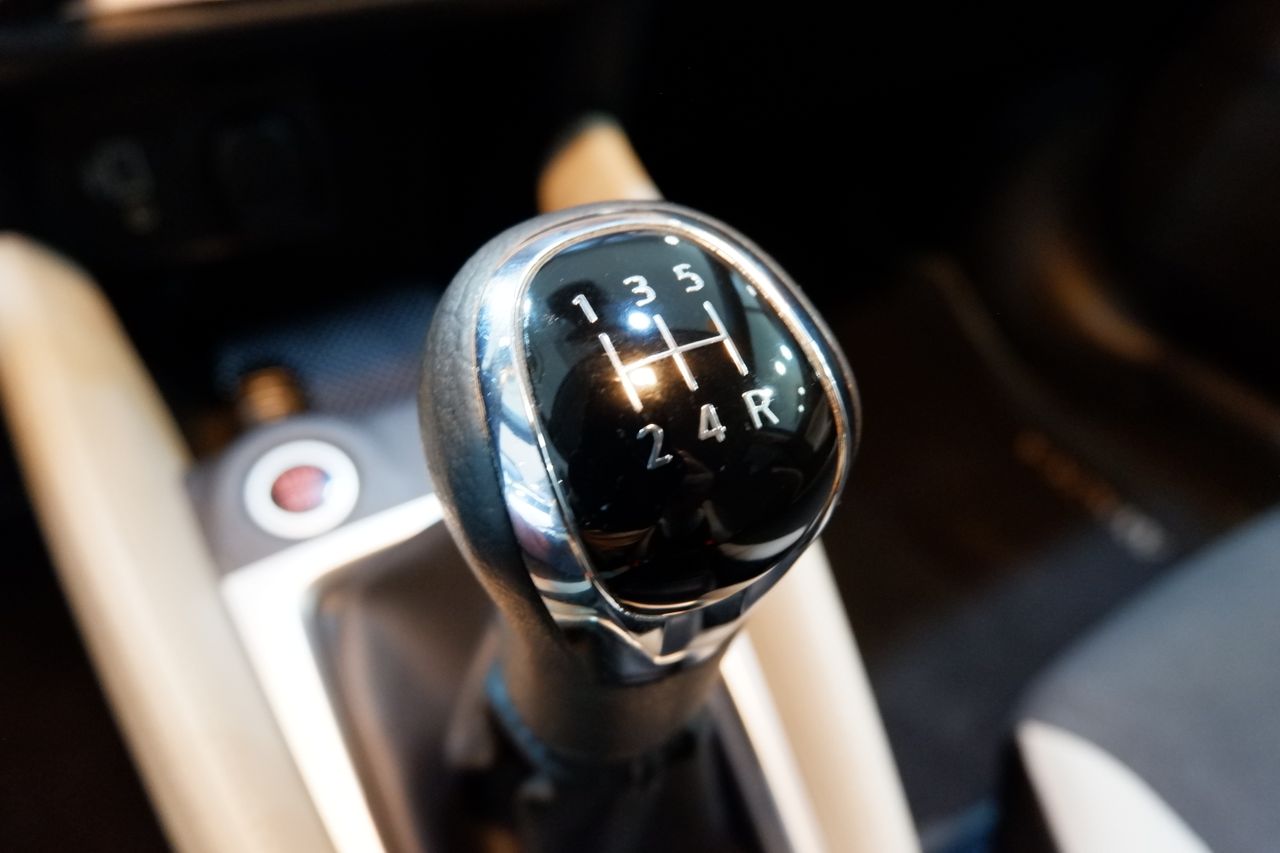 Nissan Micra 100cv Tekna - Foto 13