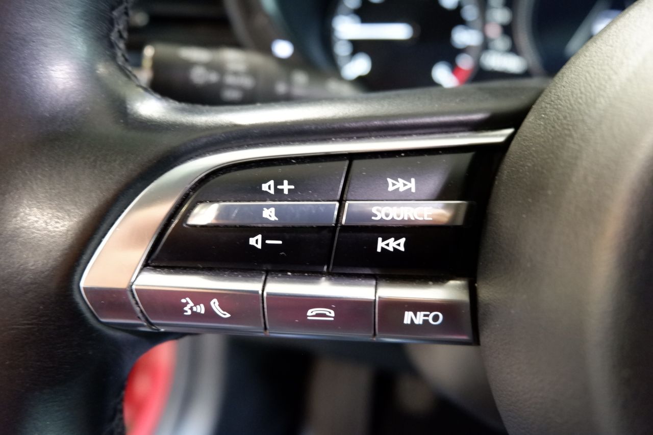 Mazda CX-30 Skyactivd 1.8 Zenith - Foto 29