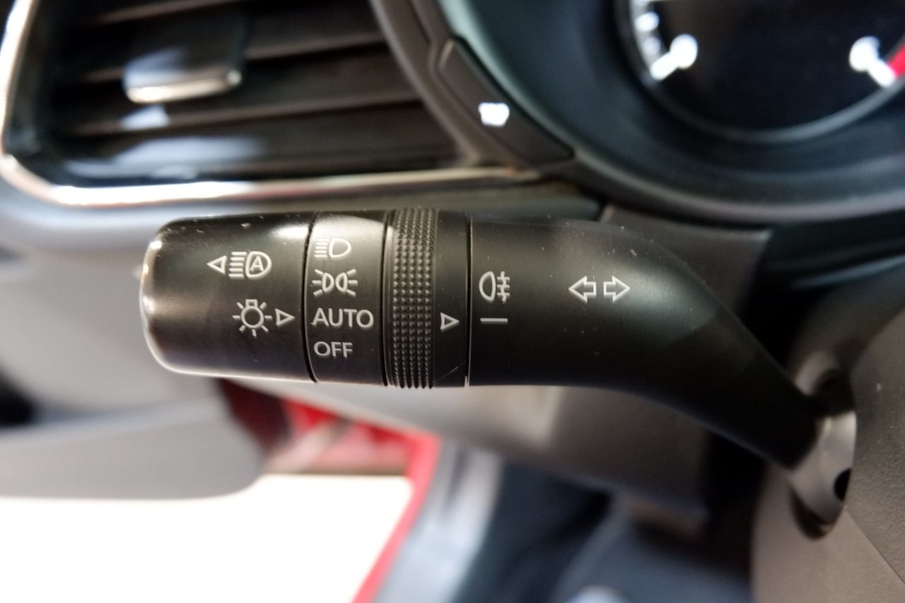 Mazda CX-30 Skyactivd 1.8 Zenith - Foto 27