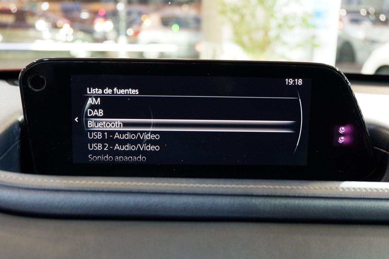 Mazda CX-30 Skyactivd 1.8 Zenith - Foto 20