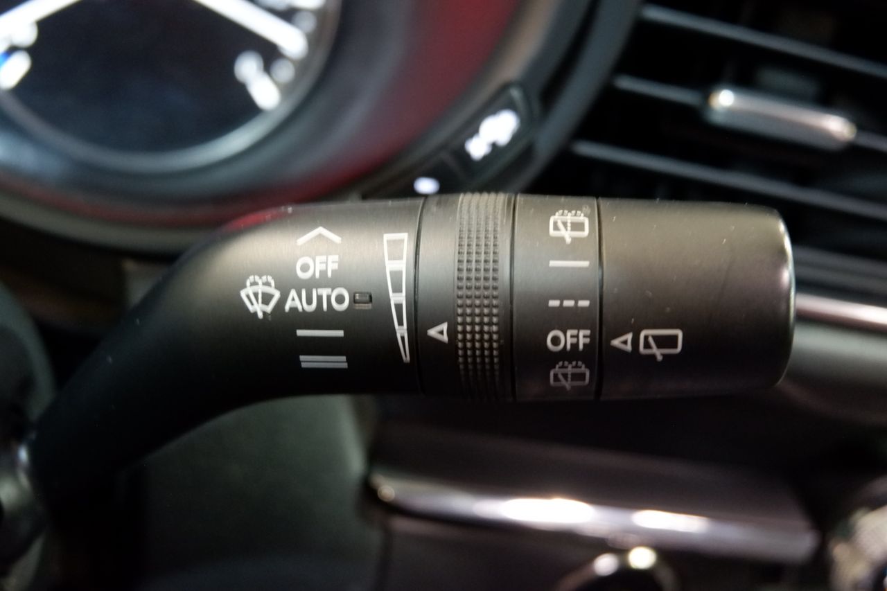 Mazda CX-30 Skyactivd 1.8 Zenith - Foto 25