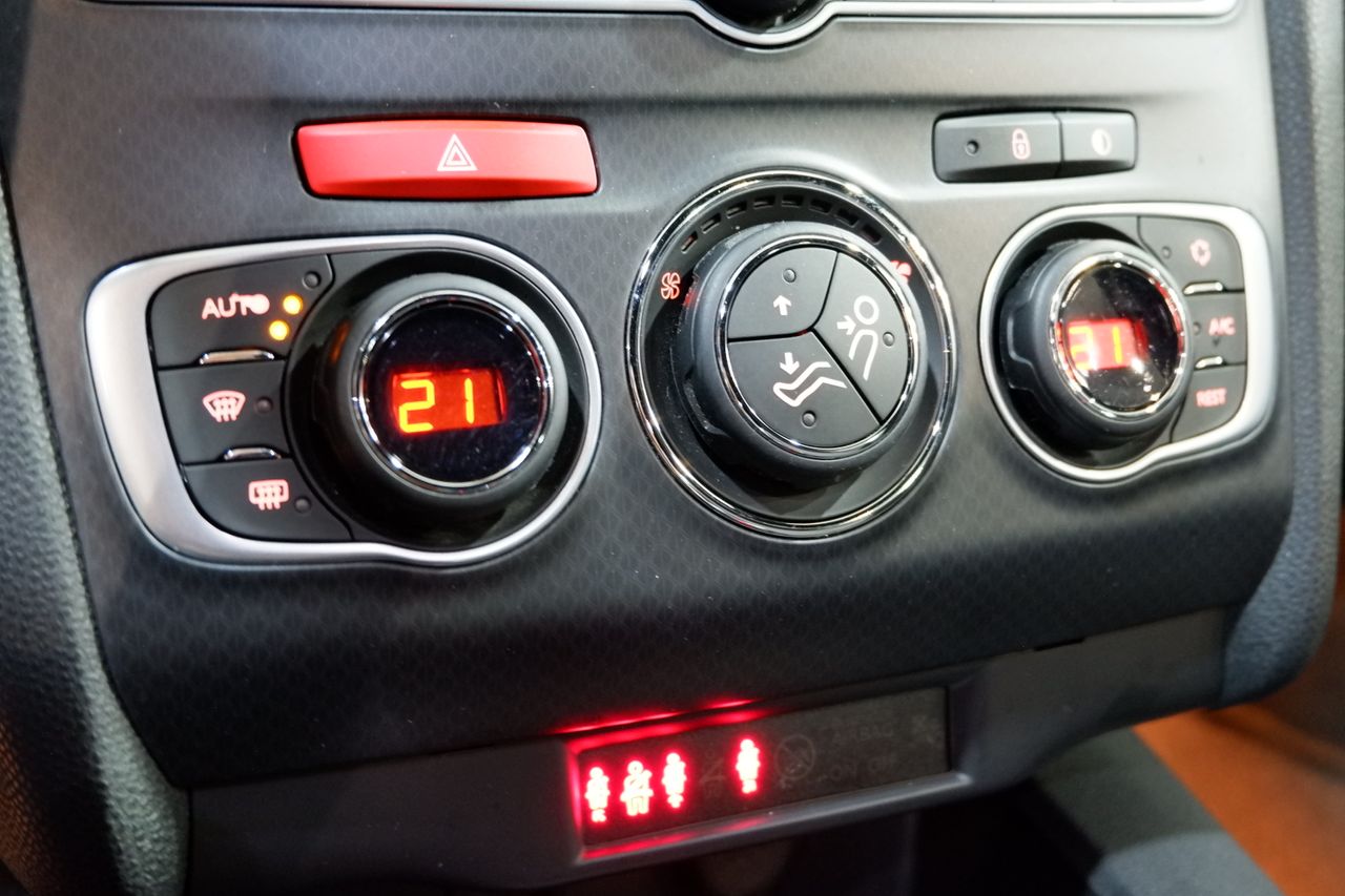 DS DS 4 4 BlueHDi 100 Desire - Foto 14