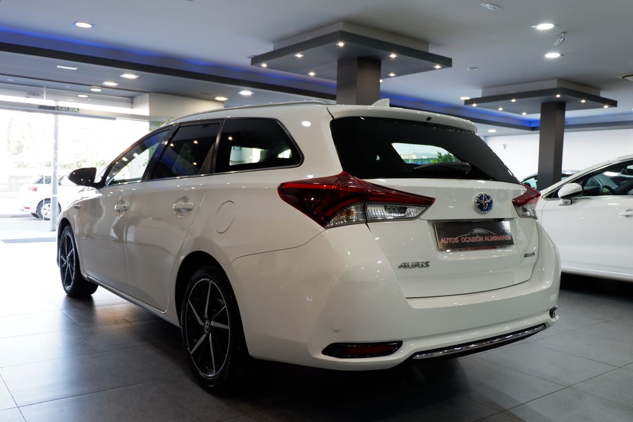 Toyota Auris Touring Sports 140H e-CVT Feel! Edition - Foto 7