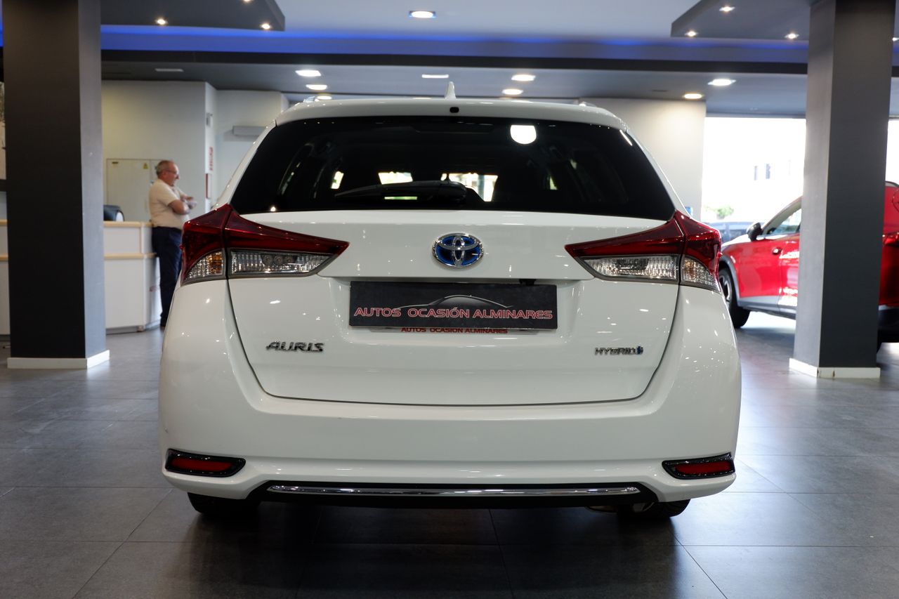 Toyota Auris Touring Sports 140H e-CVT Feel! Edition - Foto 6