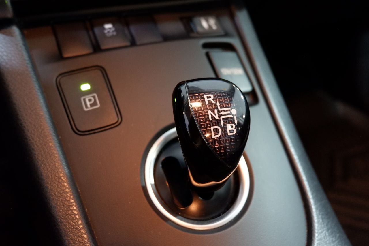 Toyota Auris Touring Sports 140H e-CVT Feel! Edition - Foto 14