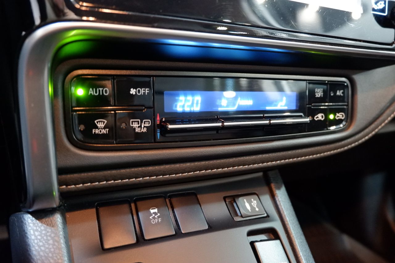 Toyota Auris Touring Sports 140H e-CVT Feel! Edition - Foto 15