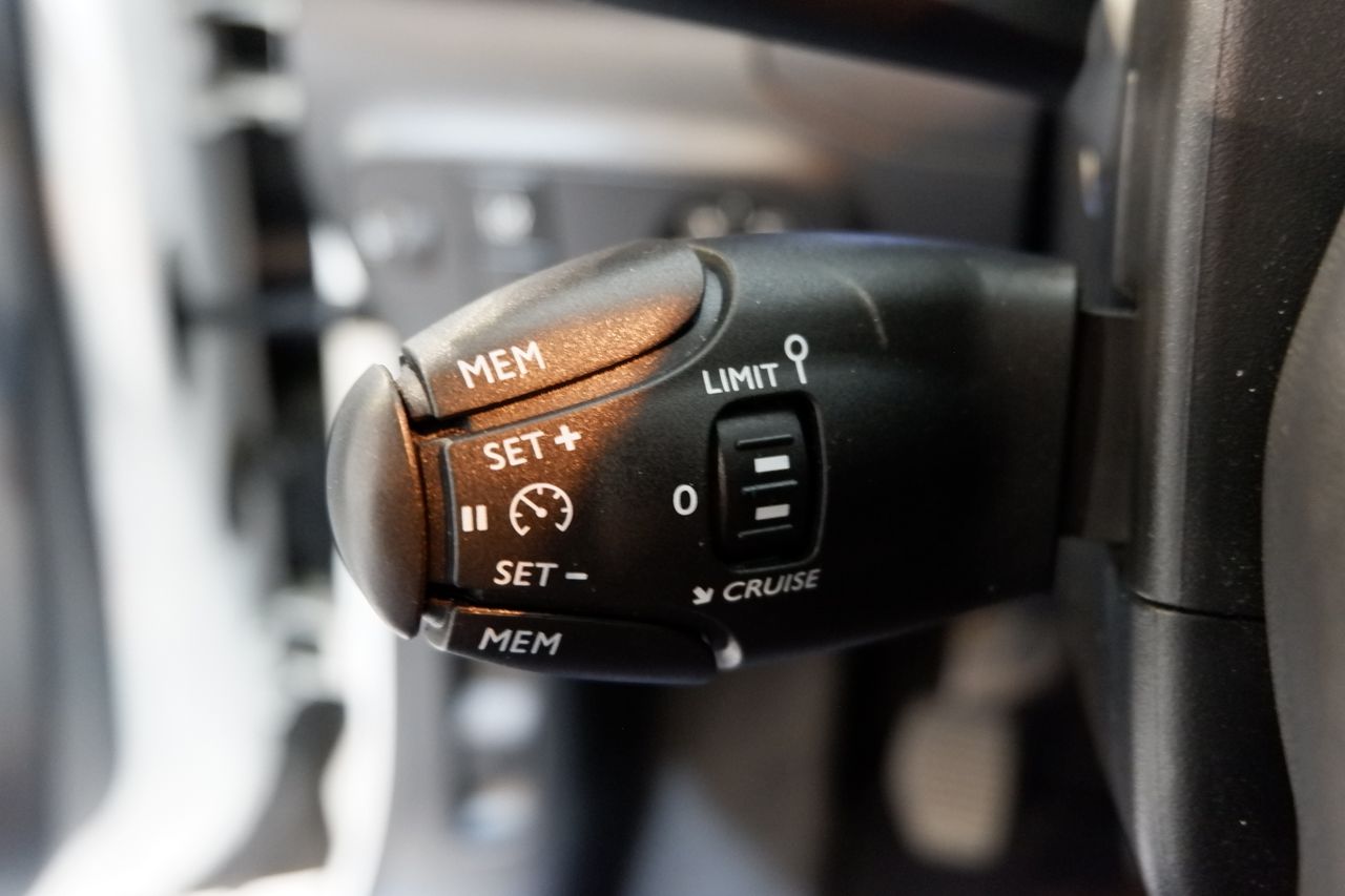 Citroën C3 1.5 BLUEHDI 100 Shine - Foto 20