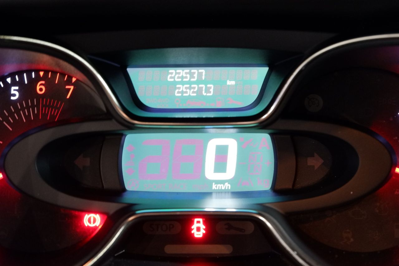 Renault Captur 1.3tCe Zen 130cv - Foto 20