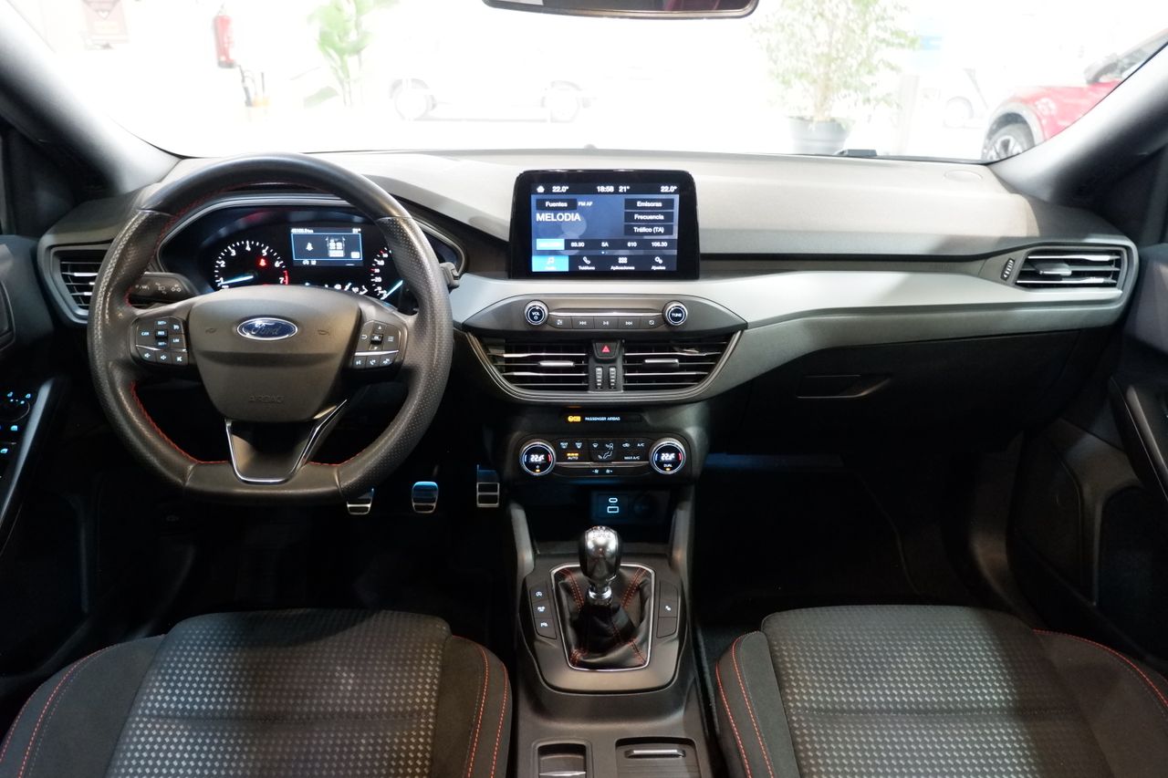 Ford Focus Berlina ST-Line 1.0 EcoBoost MHEV 92 kW (125 CV) - Foto 10