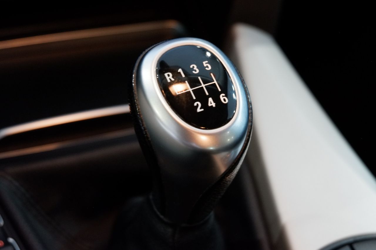 BMW Serie 3 318d - Foto 14