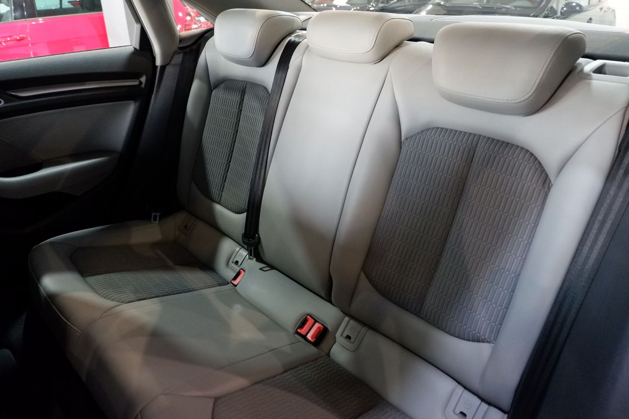 Audi A3 A3 Sedan 35 TDI S tronic 7 vel. - Foto 8
