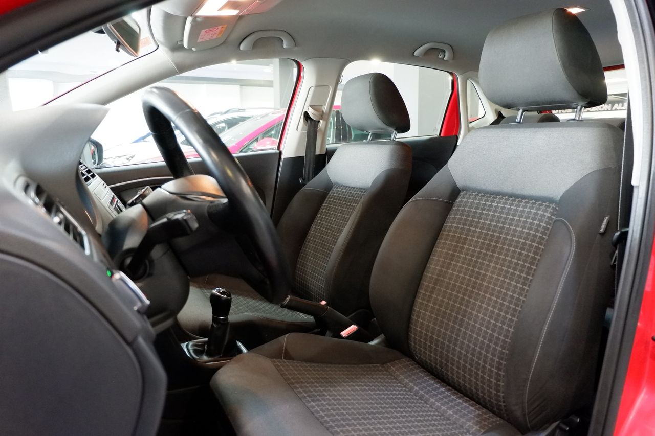Volkswagen Polo Advance 1.2 TSI 90cv BMT - Foto 12