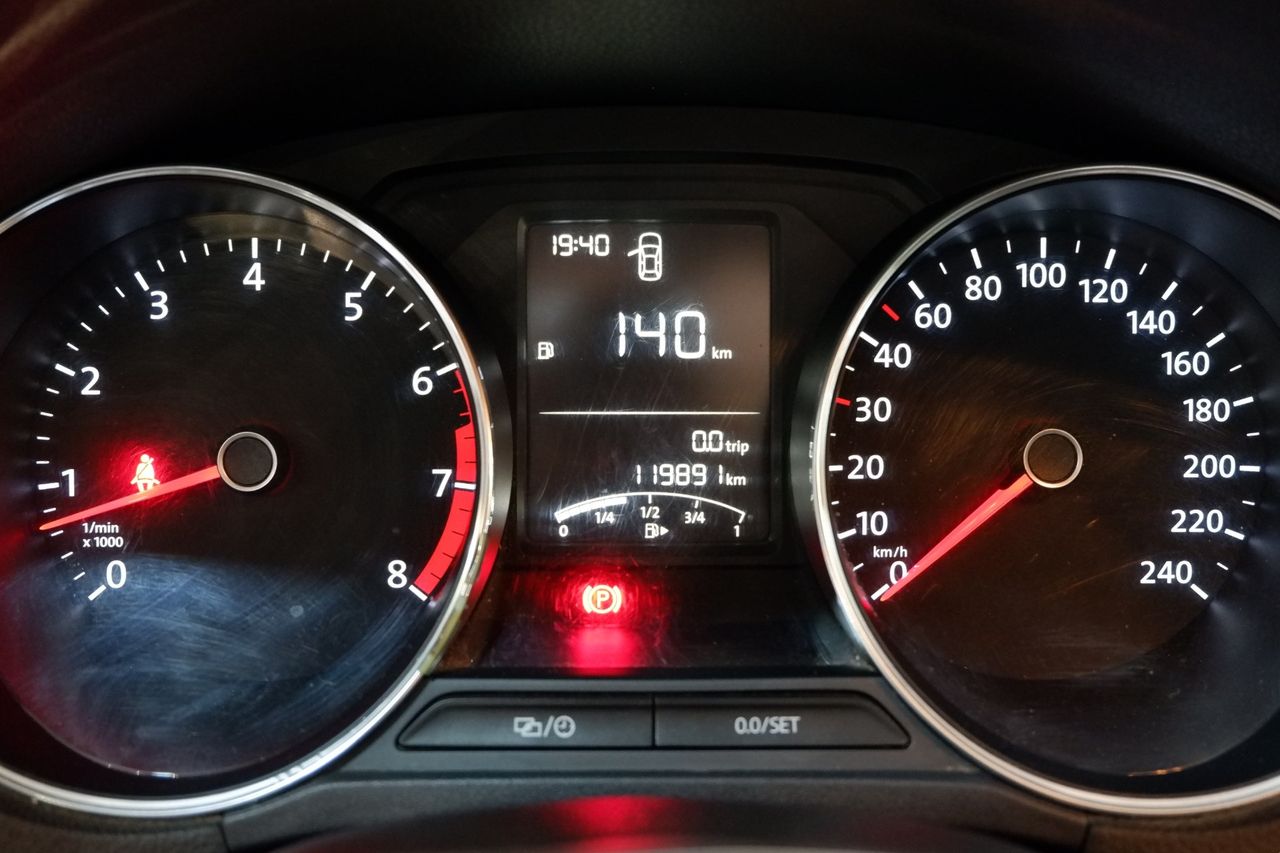 Volkswagen Polo Advance 1.2 TSI 90cv BMT - Foto 19