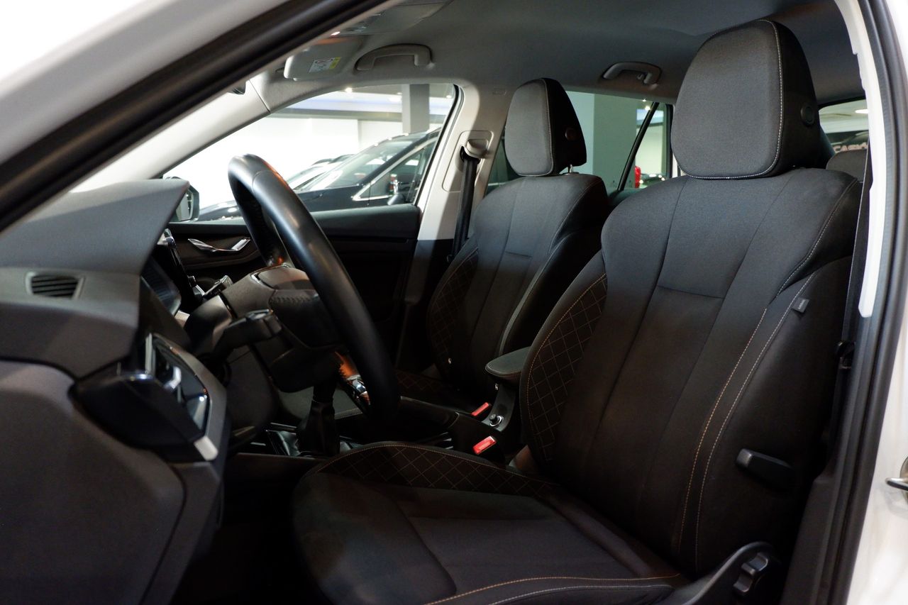 Skoda Kamiq 1.0 TSI 81 kW - Foto 12