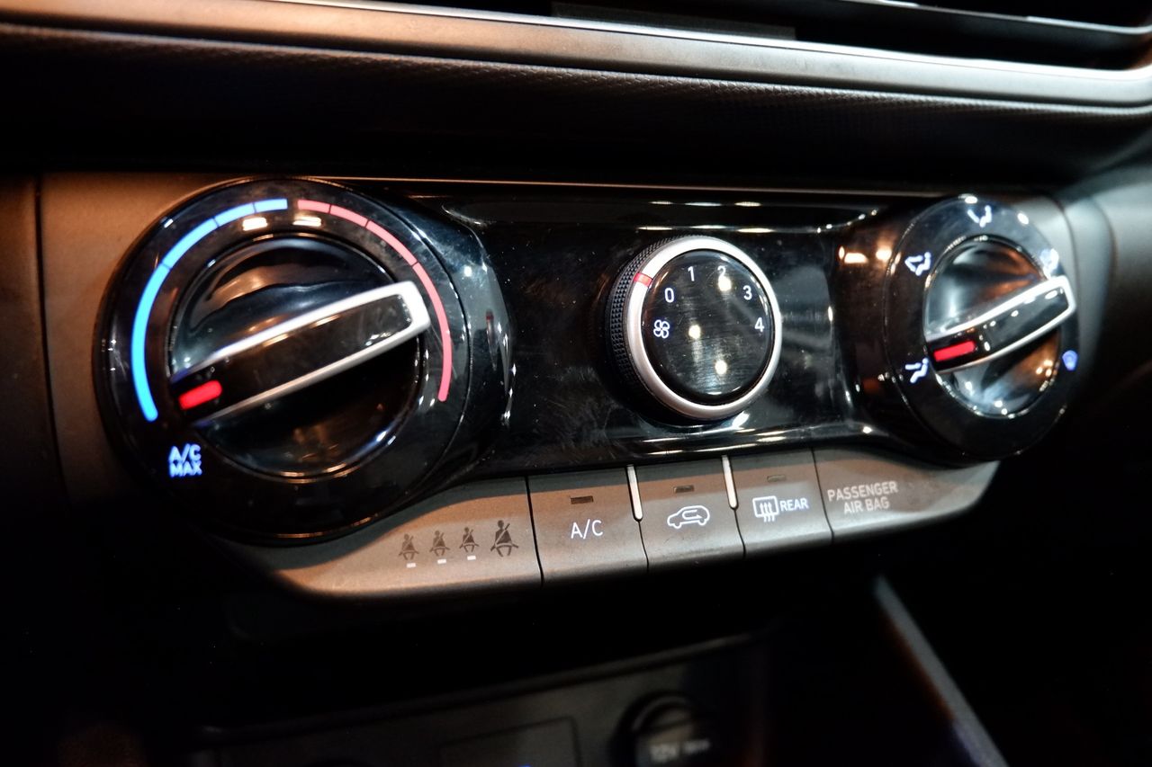 Hyundai Kona 1.0 T-GDI 88 kW - Foto 14