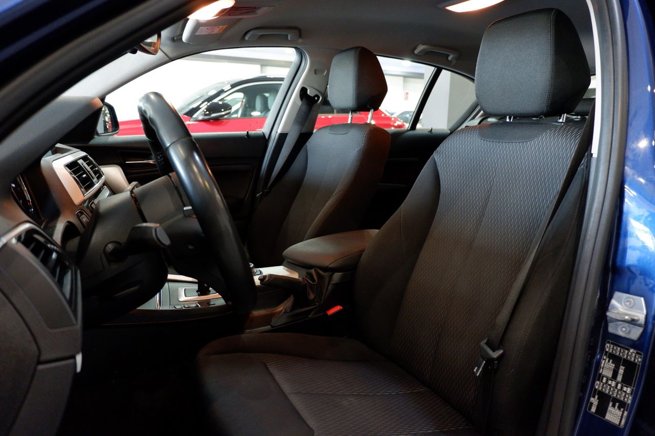 BMW Serie 1 118i 5p Aut. - Foto 11