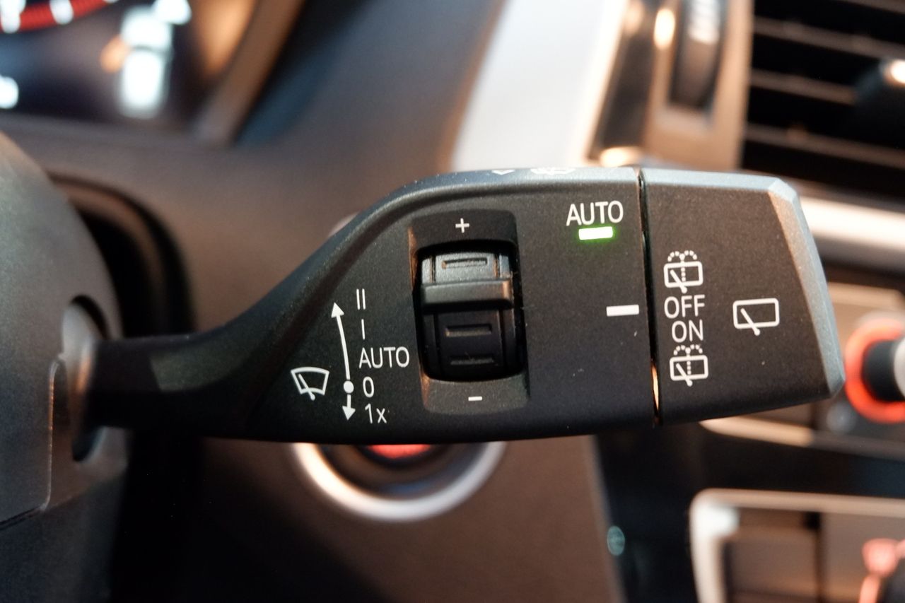 BMW Serie 1 118i 5p Aut. - Foto 24