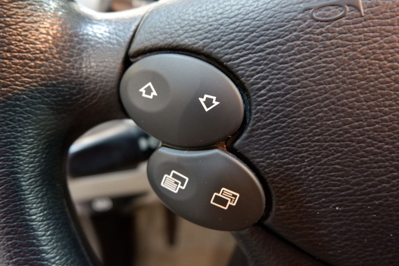 Mercedes Clase E E 280 - Foto 19