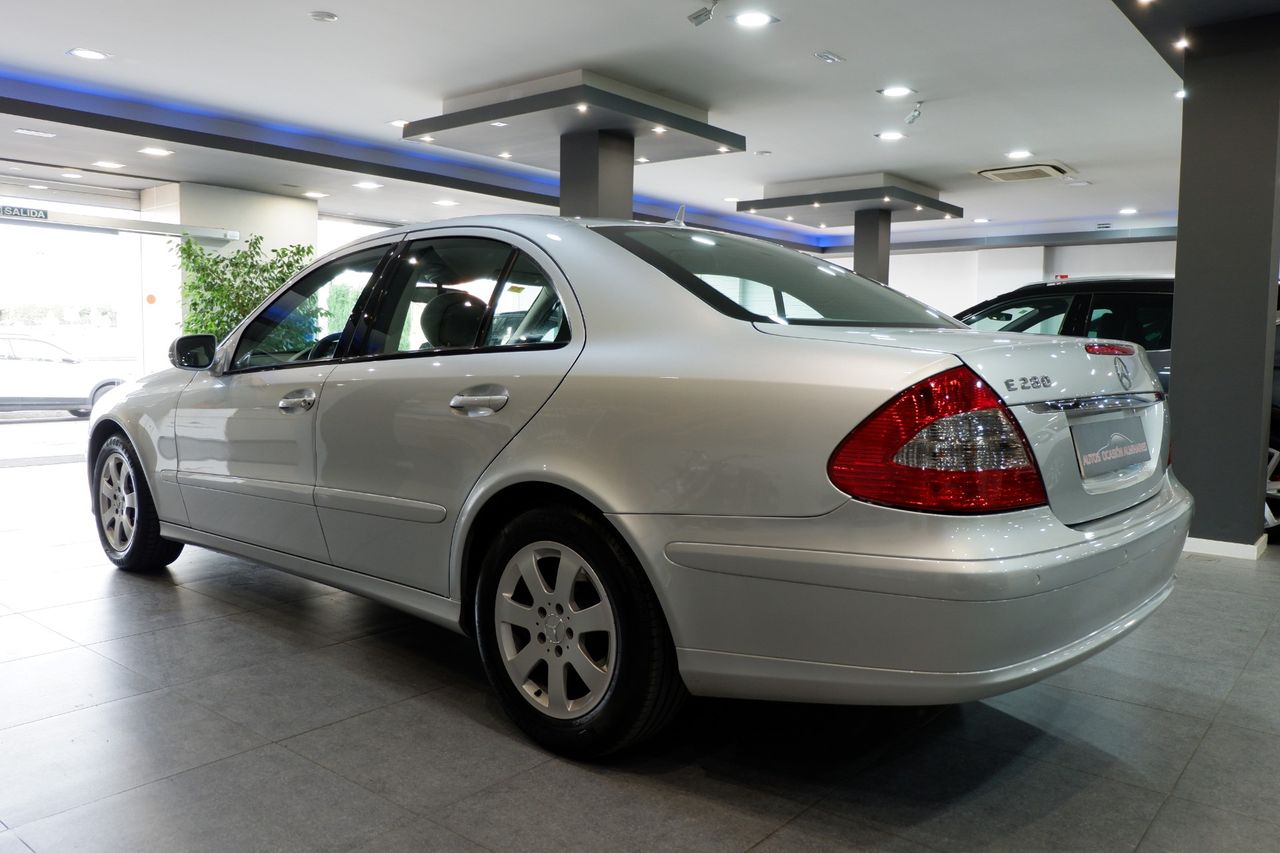 Mercedes Clase E E 280 - Foto 7
