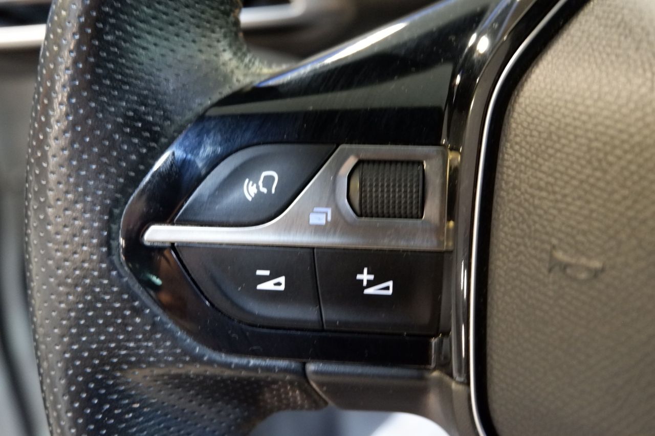 Peugeot 5008 GT Line 2.0 BlueHDi 150 S&S - Foto 27