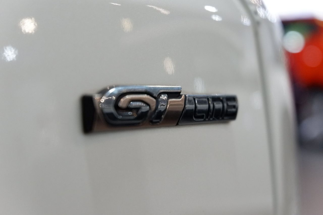 Peugeot 5008 GT Line 2.0 BlueHDi 150 S&S - Foto 8