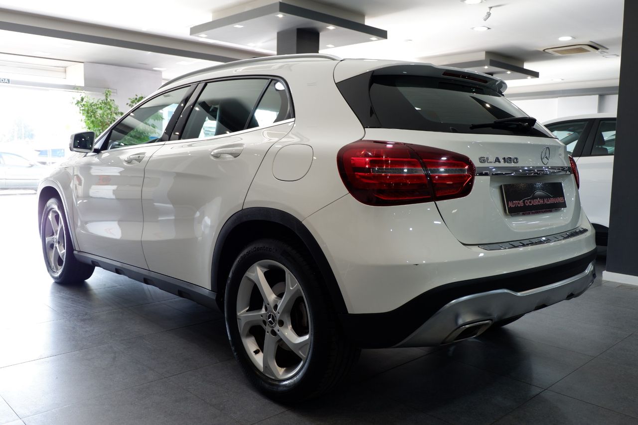 Mercedes GLA 180 - Foto 7