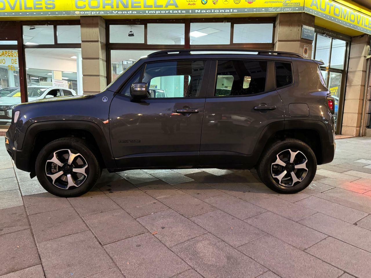 Jeep Renegade 4x4 HIBRIDO 2022 - Foto 4