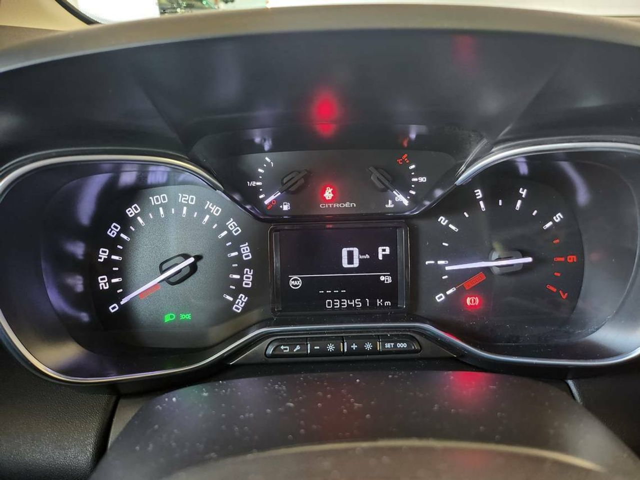 Citroën C3 Aircross Shine BlueHDi 88kW (120CV) S&S EAT6 - foto 19