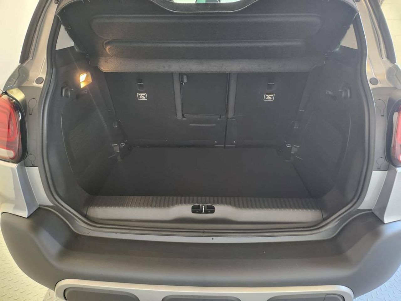 Citroën C3 Aircross Shine BlueHDi 88kW (120CV) S&S EAT6 - foto 7