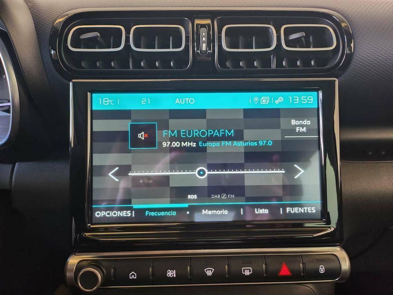 Citroën C3 Aircross Shine BlueHDi 88kW (120CV) S&S EAT6 - foto 27