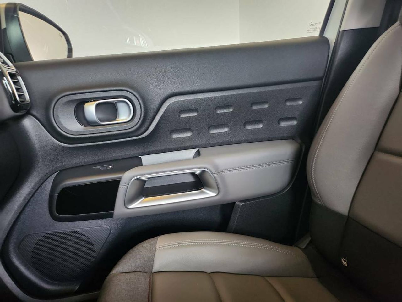 Citroën C5 Aircross Shine 225 e-EAT8 - foto 42