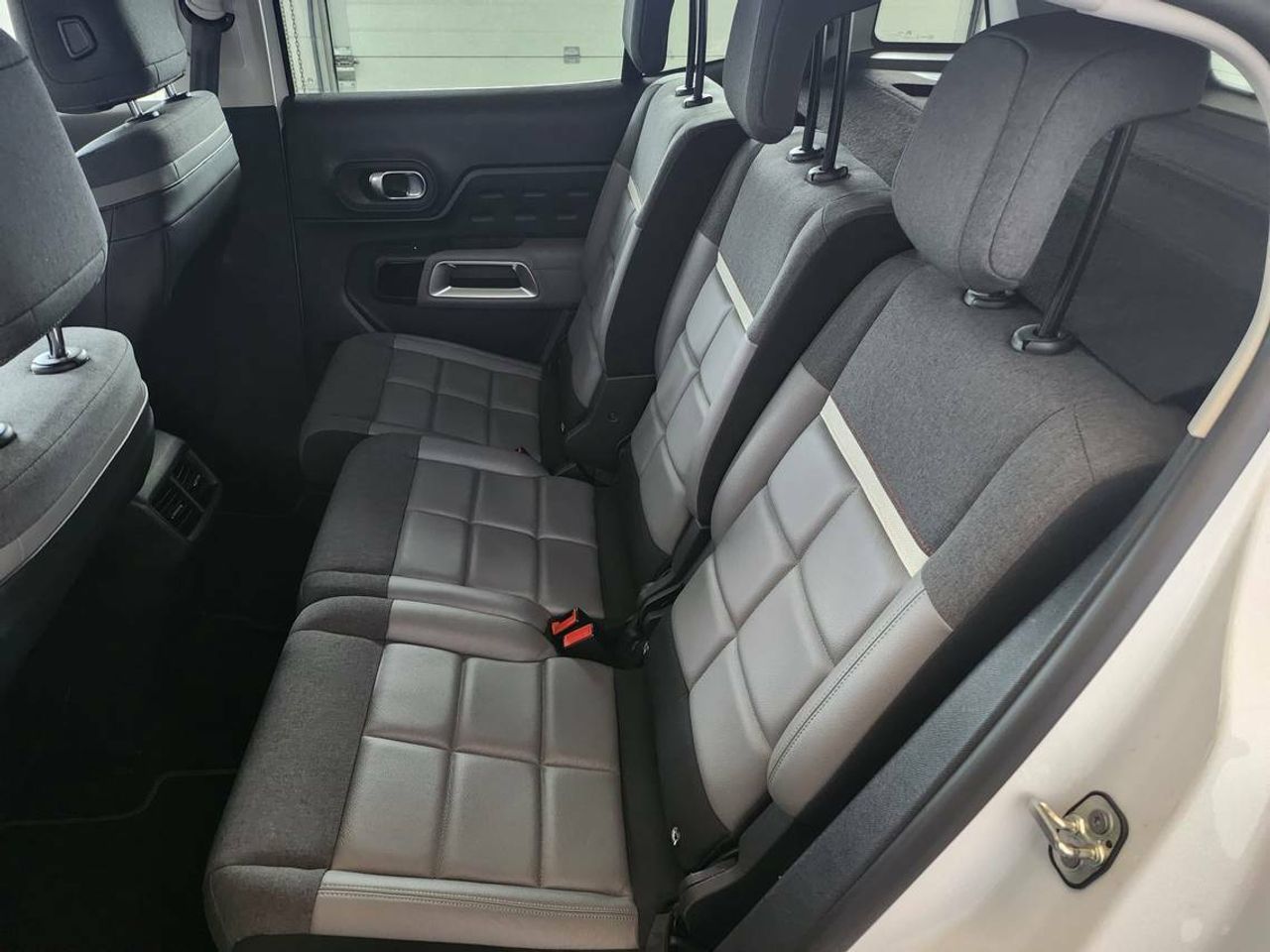 Citroën C5 Aircross Shine 225 e-EAT8 - foto 16