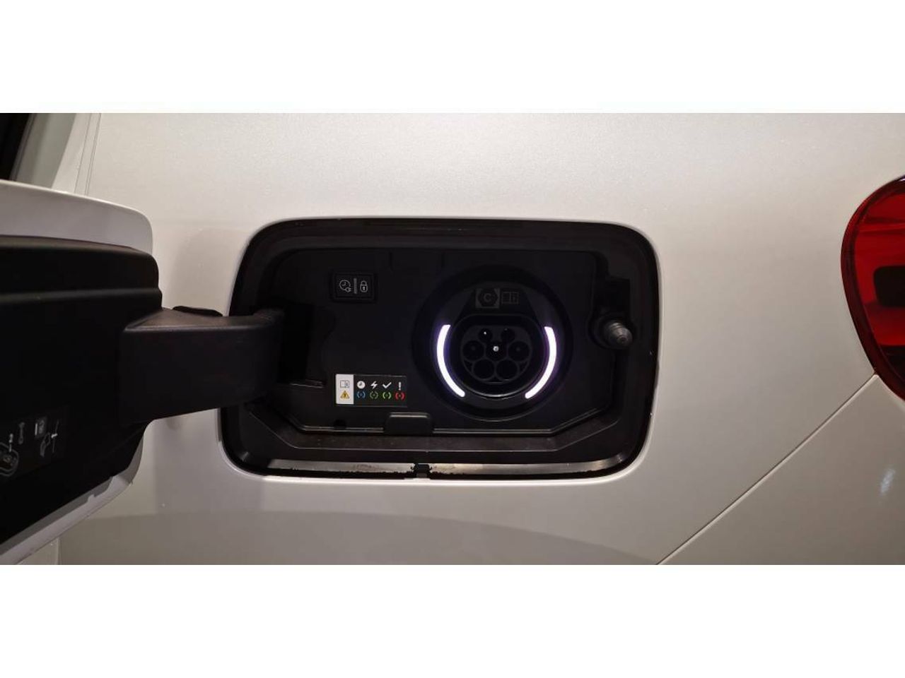 Citroën C5 Aircross Shine 225 e-EAT8 - foto 28