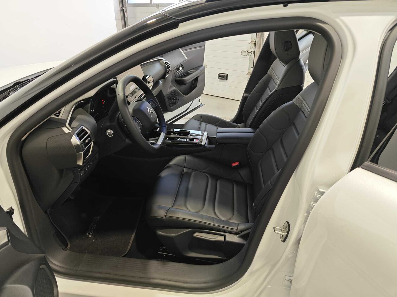 Citroën C5 X Hybrid 180 e-EAT8 Shine - foto 11