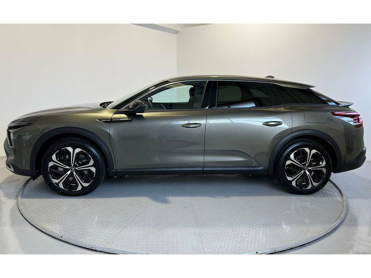 Citroën C5 X Shine Hybrid 180 e-EAT8 - foto 7